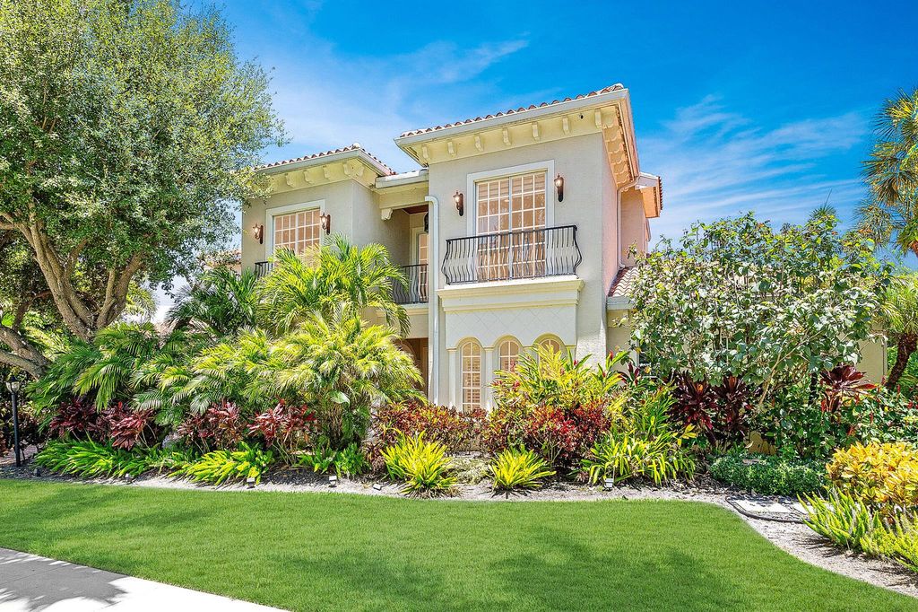107 Nativa Circle, North Palm Beach, FL 33410