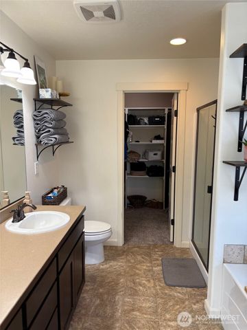 4712 Badger Street, Moses Lake, WA 98837