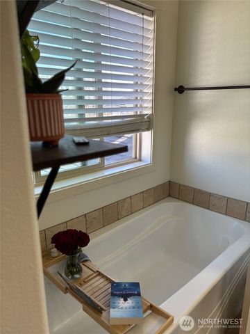 4712 Badger Street, Moses Lake, WA 98837