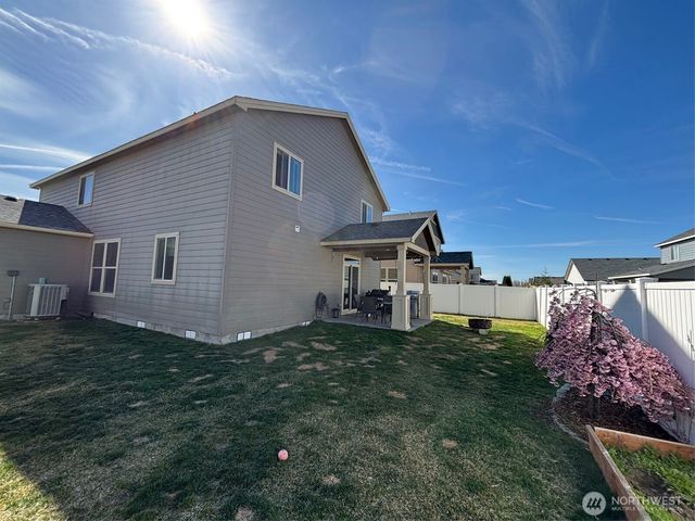 4712 Badger Street, Moses Lake, WA 98837