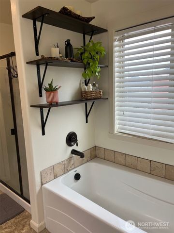 4712 Badger Street, Moses Lake, WA 98837