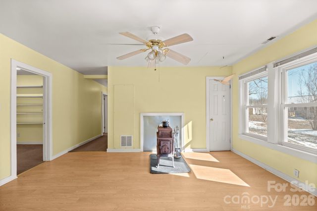 5394 S NC 16 Business Hwy Drive, Maiden, NC 28650