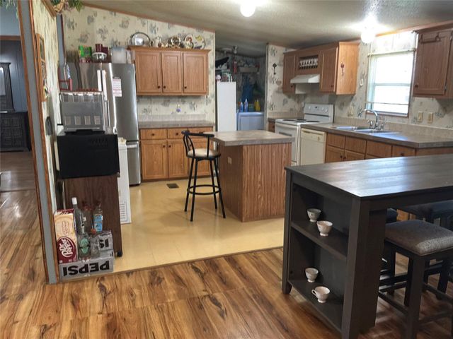 10207 Trey Rd Road, Needville, TX 77461