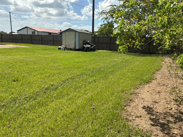 10207 Trey Rd Road, Needville, TX 77461