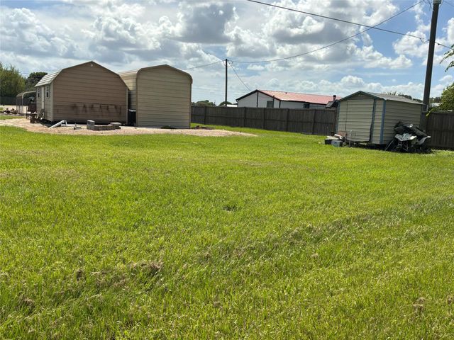 10207 Trey Rd Road, Needville, TX 77461