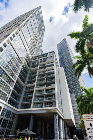 495 Brickell Ave 2102, Miami, FL 33131