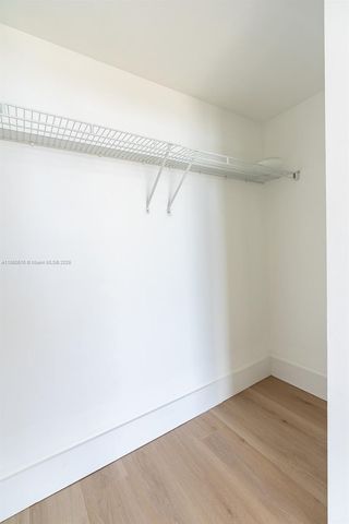 495 Brickell Ave 2102, Miami, FL 33131