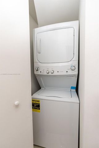 495 Brickell Ave 2102, Miami, FL 33131