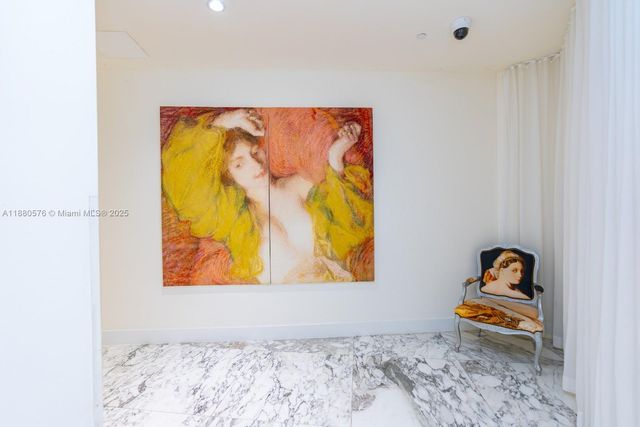 495 Brickell Ave 2102, Miami, FL 33131