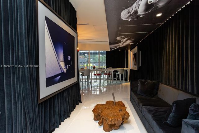 495 Brickell Ave 2102, Miami, FL 33131