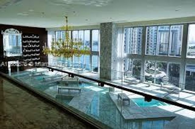 495 Brickell Ave 2102, Miami, FL 33131
