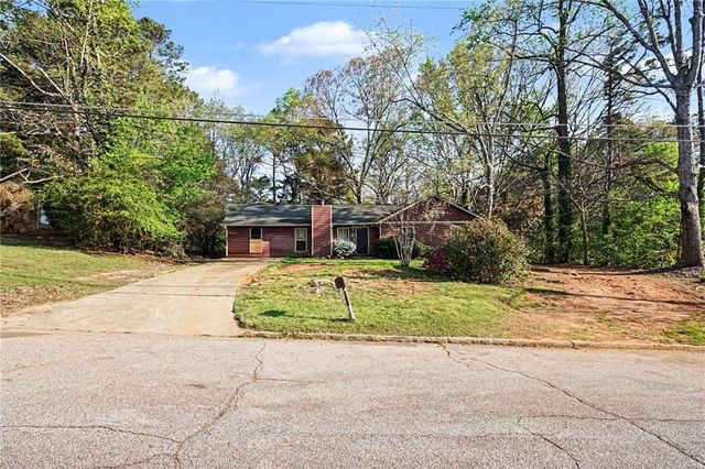 1727 Vauxhall Drive, Lithonia, GA 30058