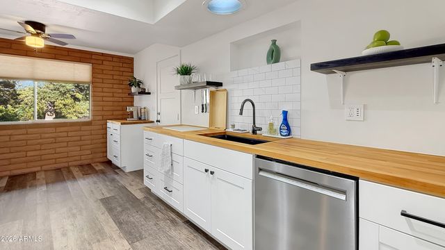 485 MOUNTAIN SHADOWS Drive, Sedona, AZ 86336