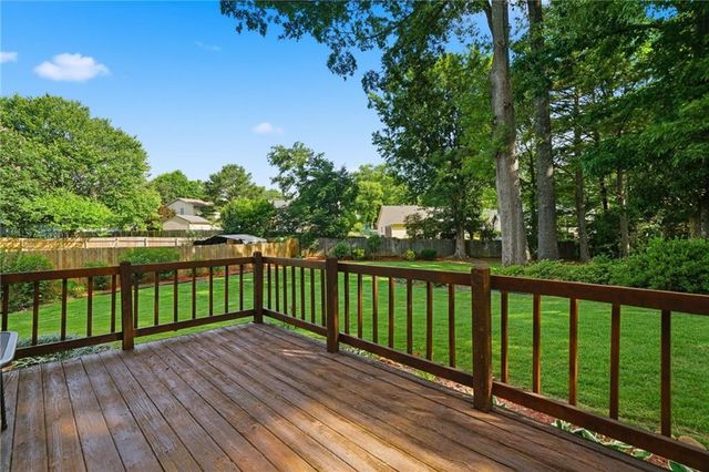 4231 Creek Hollow Way, Duluth, GA 30096