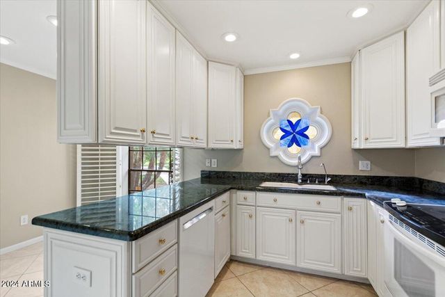 6349 N 78TH Street 133, Scottsdale, AZ 85250