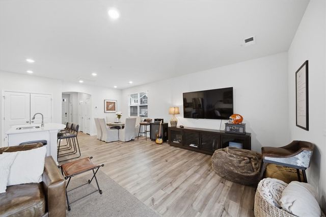 455 Bee Cove Way, Pendleton, SC 29670