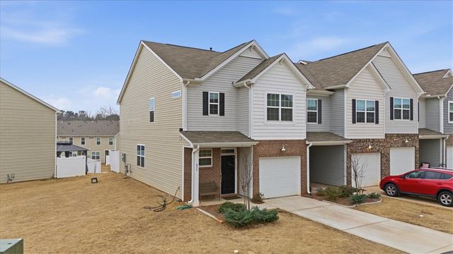 455 Bee Cove Way, Pendleton, SC 29670