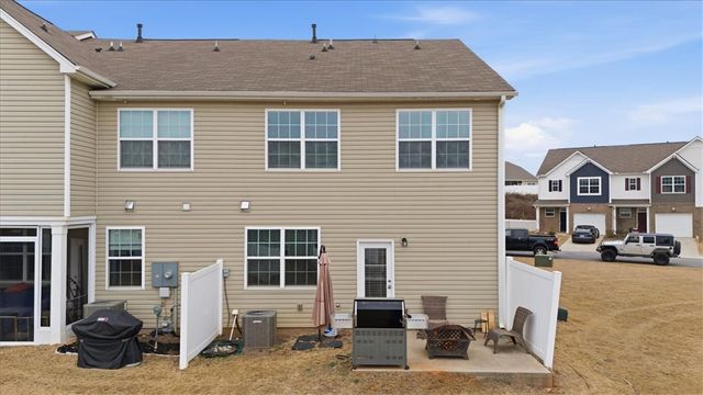 455 Bee Cove Way, Pendleton, SC 29670