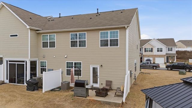 455 Bee Cove Way, Pendleton, SC 29670