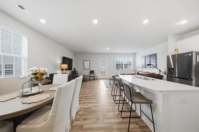 455 Bee Cove Way, Pendleton, SC 29670