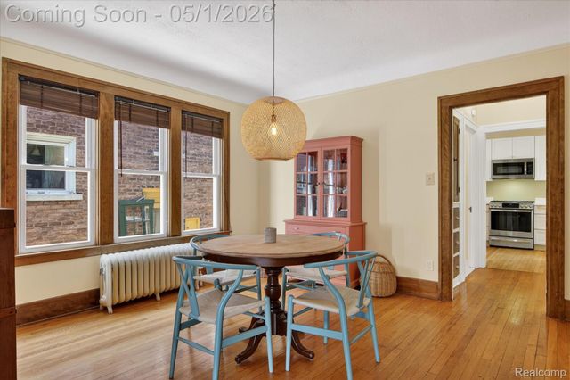 925 Nottingham Road, Grosse Pointe Park, MI 48230