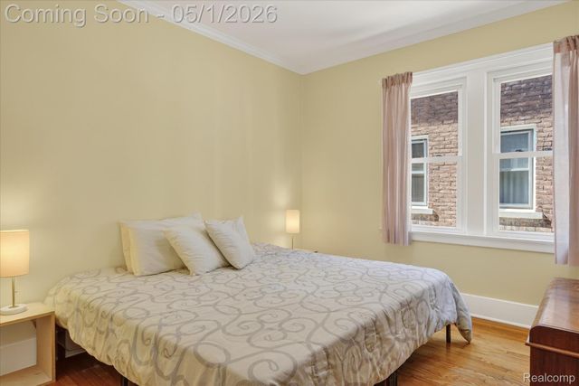 925 Nottingham Road, Grosse Pointe Park, MI 48230