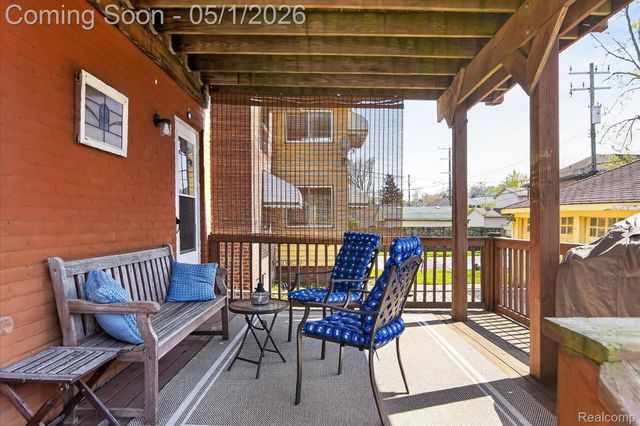925 Nottingham Road, Grosse Pointe Park, MI 48230