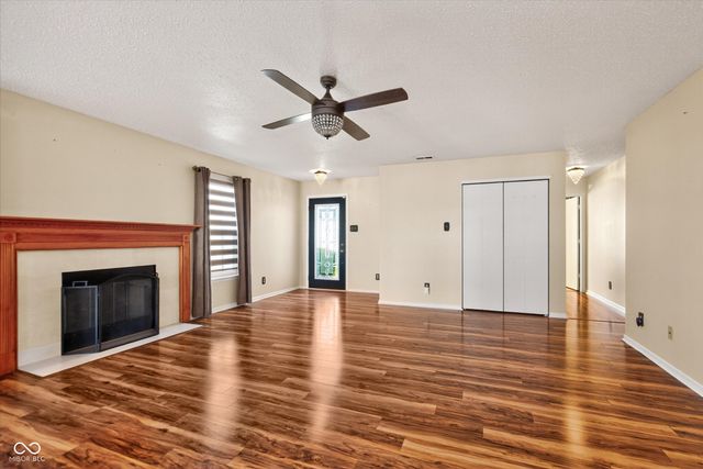 8304 Weathervane Circle, Indianapolis, IN 46239