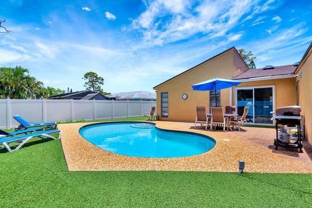 2315 RIVERWOOD PINES DRIVE, Sarasota, FL 34231
