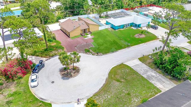 2315 RIVERWOOD PINES DRIVE, Sarasota, FL 34231