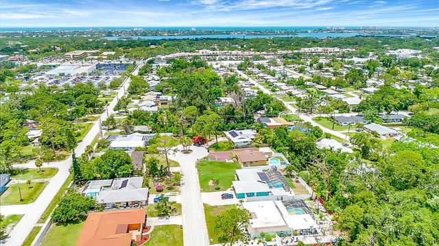 2315 RIVERWOOD PINES DRIVE, Sarasota, FL 34231