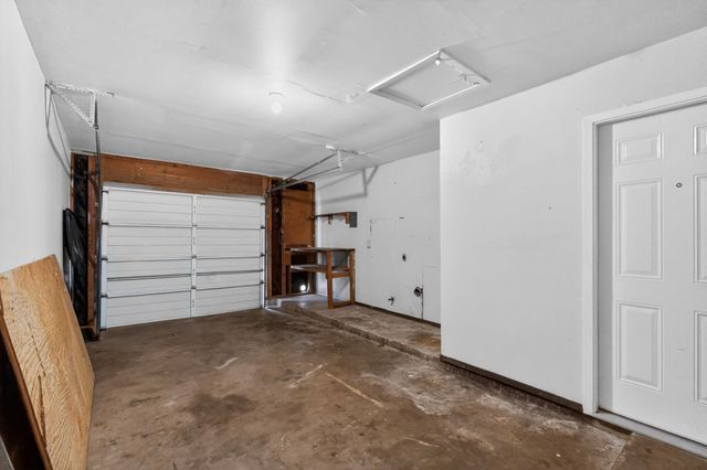 6204 Shadow BND, Austin, TX 78745