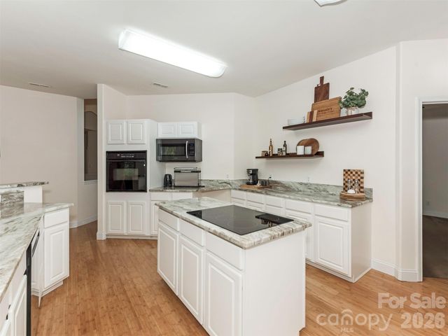 9535 Potter Road, Matthews, NC 28104