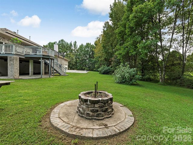 9535 Potter Road, Matthews, NC 28104