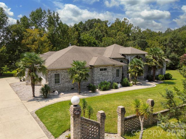 9535 Potter Road, Matthews, NC 28104