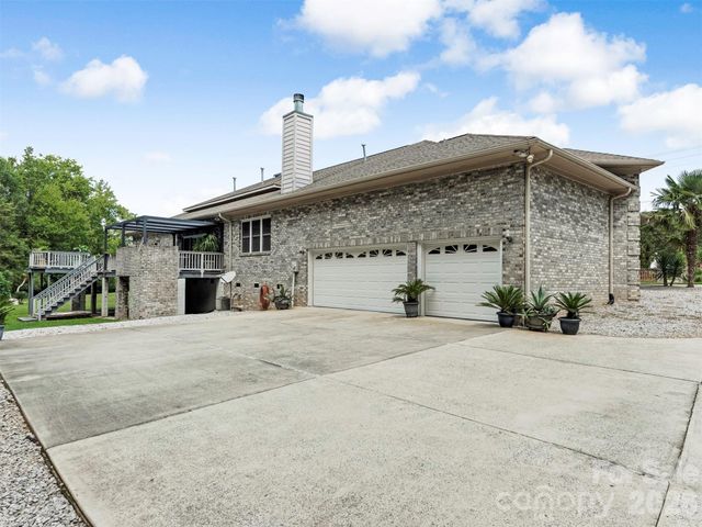 9535 Potter Road, Matthews, NC 28104