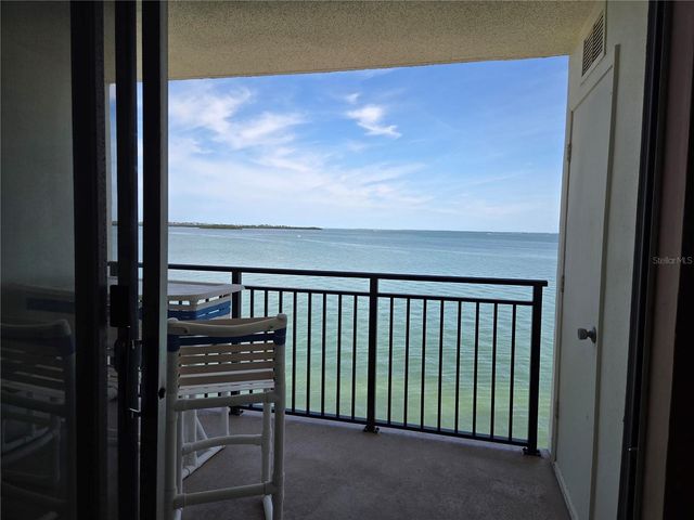 9 HAIG PLACE 405, Dunedin, FL 34698