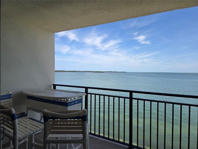 9 HAIG PLACE 405, Dunedin, FL 34698