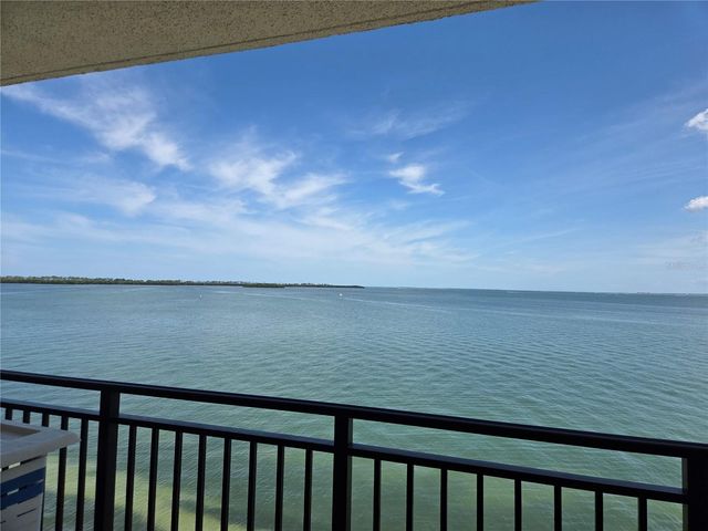 9 HAIG PLACE 405, Dunedin, FL 34698