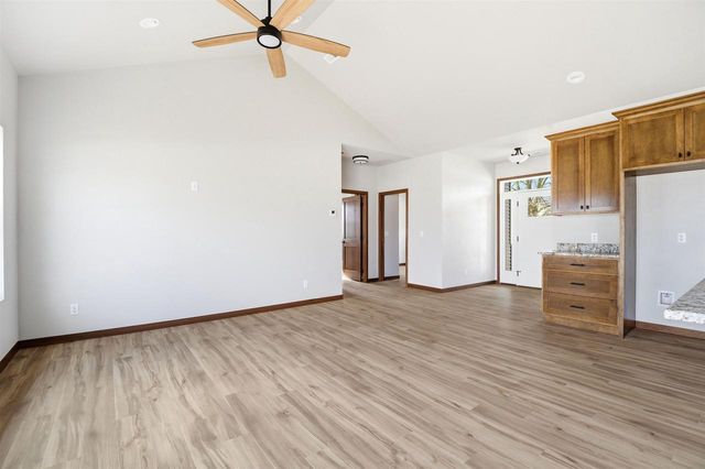 224 N 9TH STREET, Hilbert, WI 54129