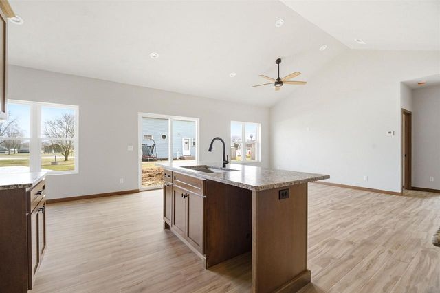 224 N 9TH STREET, Hilbert, WI 54129