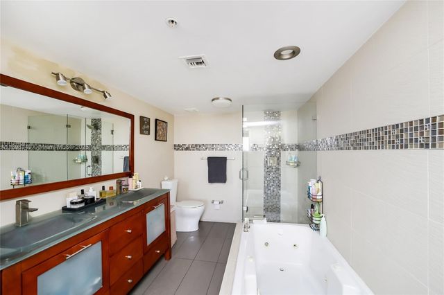 1900 Sunset Harbour Dr 811, Miami Beach, FL 33139