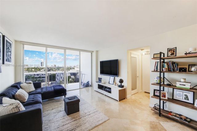 1900 Sunset Harbour Dr 811, Miami Beach, FL 33139