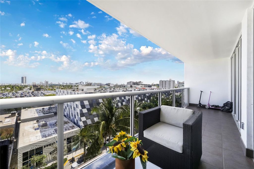 1900 Sunset Harbour Dr 811, Miami Beach, FL 33139