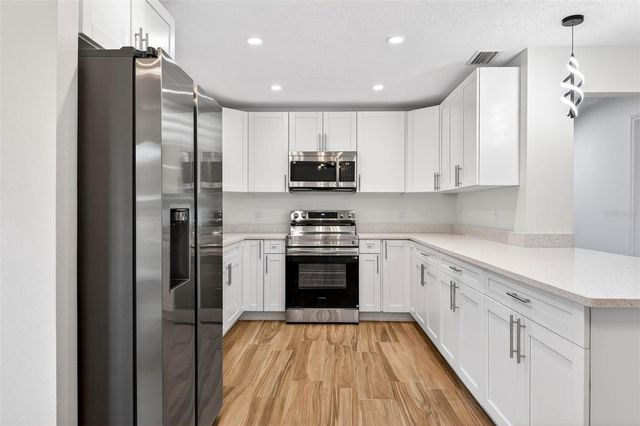 4221 BURROWS ROAD, Zephyrhills, FL 33542