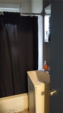 3267 W 48th Street, Cleveland, OH 44102