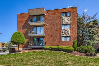 10409 MAYFIELD Avenue 3A, Oak Lawn, IL 60453