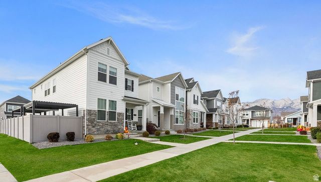 9748 N CALDWELL PL, Highland, UT 84003