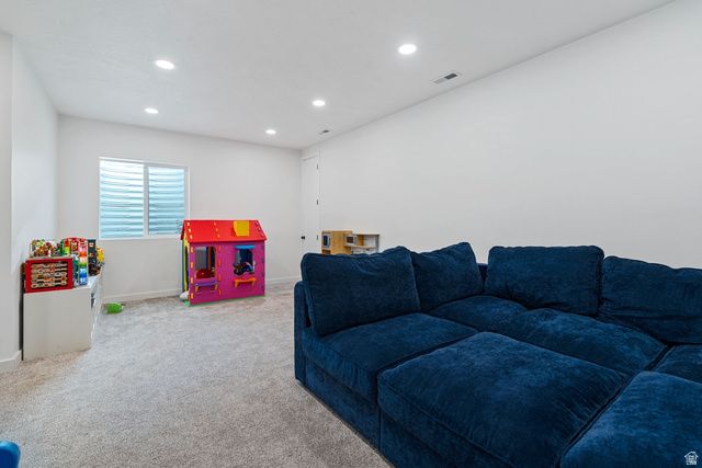 9748 N CALDWELL PL, Highland, UT 84003