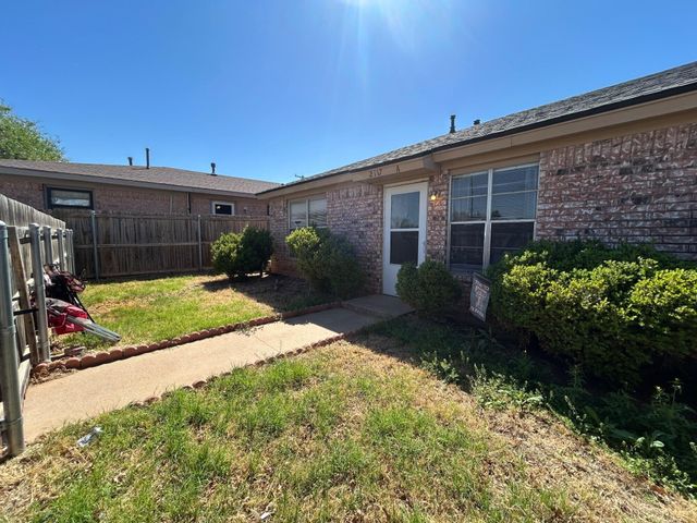 2117 S Loop 289, A, Lubbock, TX 79423
